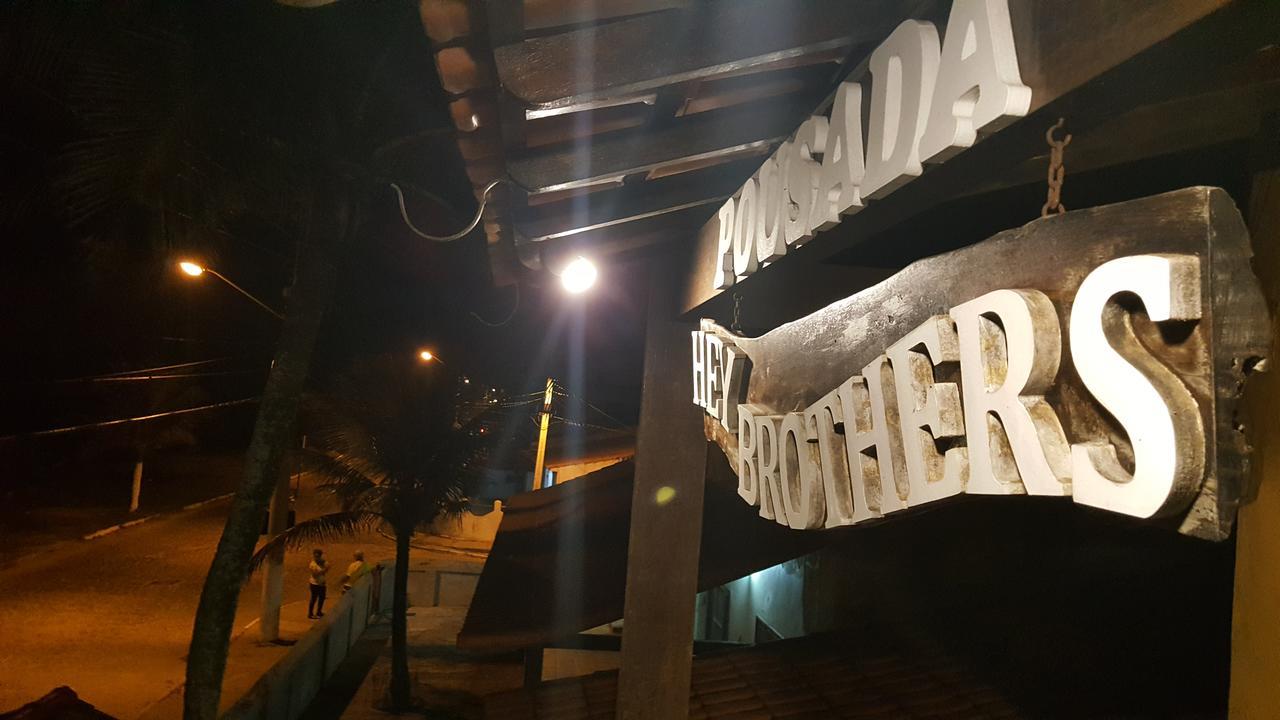 Hey, Brothers! Saquarema Luaran gambar